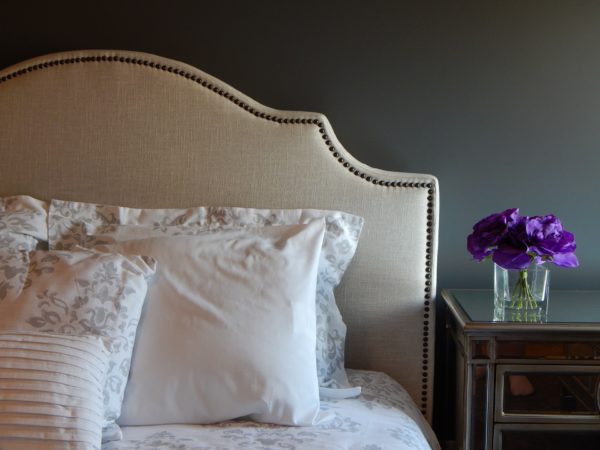 How to Create a Perfect Guest Room