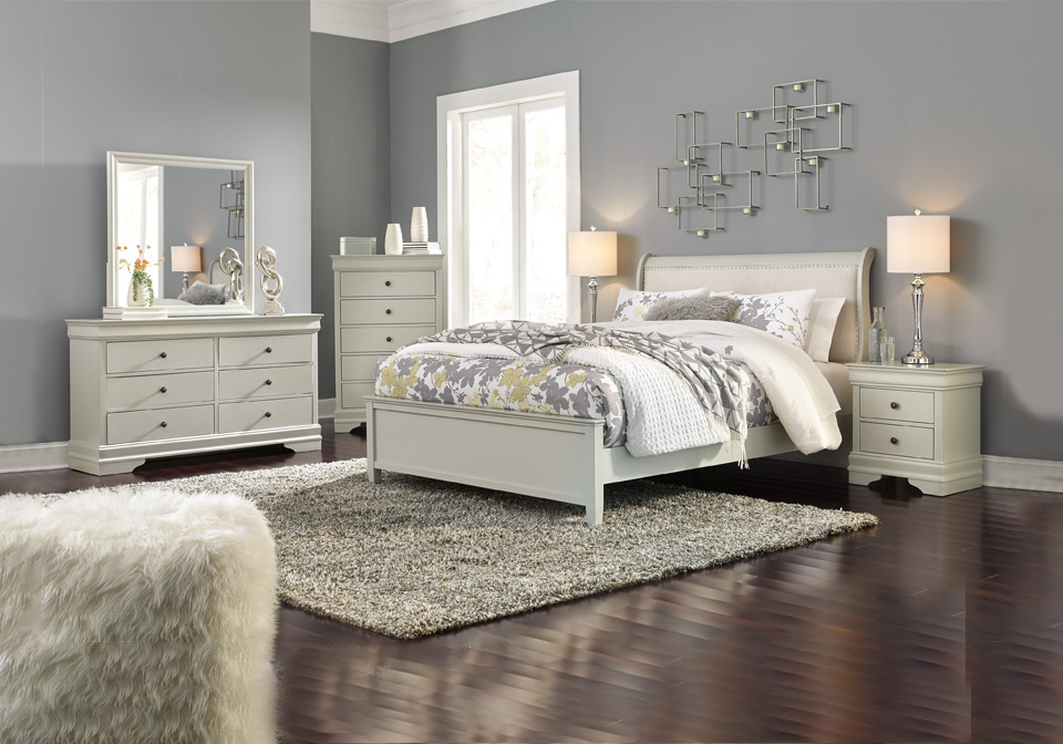 Jorstad Gray Queen Upholstered Sleigh Bedroom Set | Local Overstock ...